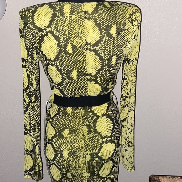 Club dress - Picture 3 of 3